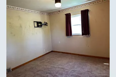 1311 Athalia Avenue, Monessen, PA 15062 - Photo 11