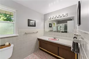 5892 Lorene Dr, Bethel Park, PA 15102 - Photo 17