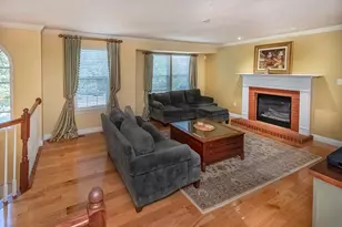 2010 Michael Dr, Pittsburgh, PA 15227 - Photo 3