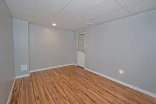 2010 Michael Dr, Pittsburgh, PA 15227 - Photo 21