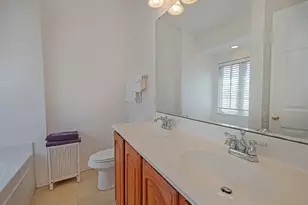 2010 Michael Dr, Pittsburgh, PA 15227 - Photo 13