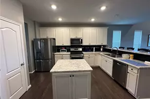 35 Remington Dr, Chartiers, PA 15301 - Photo 7