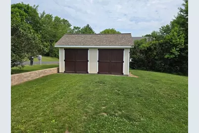 1 E Byers Ave, Shenango Township, PA 16102 - Photo 13