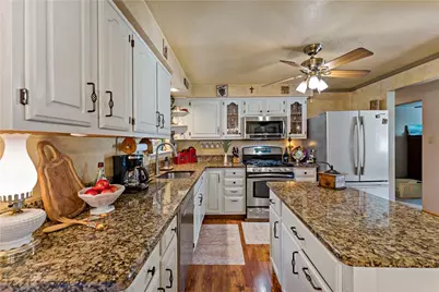415 Temona Dr, Pittsburgh, PA 15236 - Photo 11