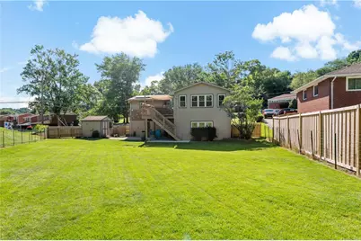 415 Temona Dr, Pittsburgh, PA 15236 - Photo 35