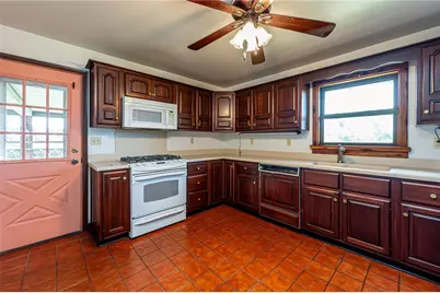 5444 Sunset View Dr, Forward Township, PA 15063 - Photo 23