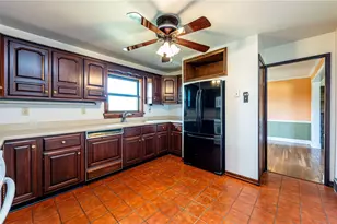 5444 Sunset View Dr, Forward Township, PA 15063 - Photo 21