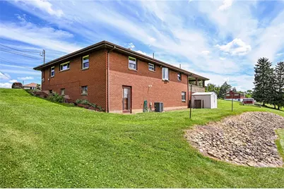 5444 Sunset View Dr, Forward Township, PA 15063 - Photo 45