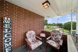 648 Birch St, Jeannette, PA 15644 - Photo 3