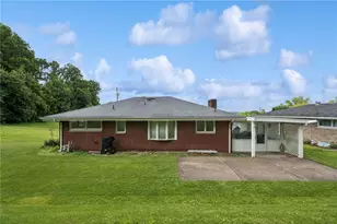 648 Birch St, Jeannette, PA 15644 - Photo 33