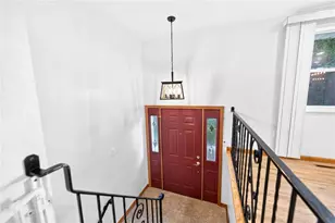 436 Sharon Rd, Moon/Crescent Twp, PA 15108 - Photo 3