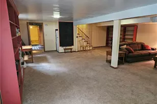 135 Thornwood Dr, Twp of But SE, PA 16001 - Photo 25