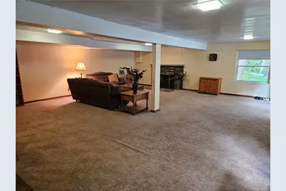 135 Thornwood Dr, Twp of But SE, PA 16001 - Photo 27