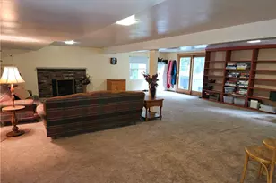 135 Thornwood Dr, Twp of But SE, PA 16001 - Photo 23