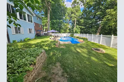 135 Thornwood Dr, Twp of But SE, PA 16001 - Photo 29