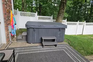 135 Thornwood Dr, Twp of But SE, PA 16001 - Photo 35