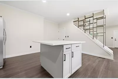 4005 Haldane St, Pittsburgh, PA 15207 - Photo 13