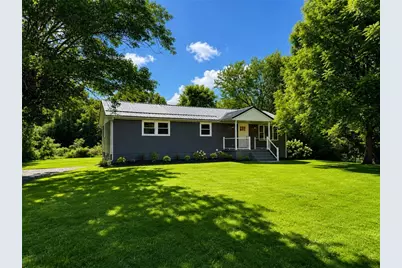 141 Lakeside Dr, Neshannock Township, PA 16105 - Photo 1