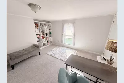 2067 Broadway Ave, Hempfield Township, PA 15601 - Photo 21