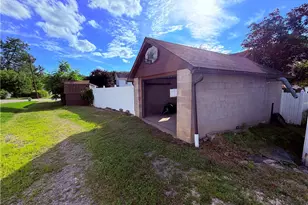 2067 Broadway Ave, Hempfield Township, PA 15601 - Photo 45