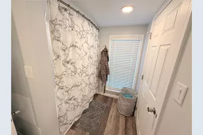 2067 Broadway Ave, Hempfield Township, PA 15601 - Photo 25