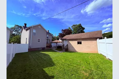 2067 Broadway Ave, Hempfield Township, PA 15601 - Photo 45