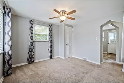 927 Edward Dr, Pittsburgh, PA 15227 - Photo 13