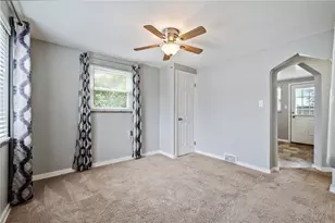 927 Edward Dr, Pittsburgh, PA 15227 - Photo 13