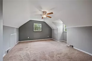927 Edward Dr, Pittsburgh, PA 15227 - Photo 17