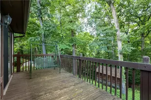 1721 Grovecrest Dr, Pittsburgh, PA 15239 - Photo 29