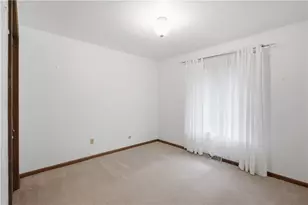 1721 Grovecrest Dr, Pittsburgh, PA 15239 - Photo 15