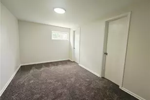 334 Caperton St, Pittsburgh, PA 15210 - Photo 7