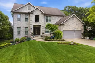 903 Clayton St, Hempfield Township, PA 15601 - Photo 1