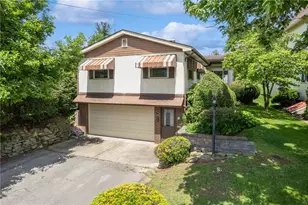 520 Pittsburgh St, Mars, PA 16046 - Photo 1