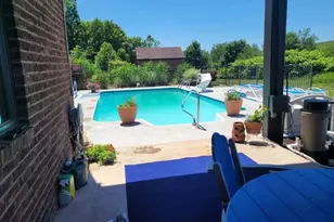 4050 Adelaide Hills, Connellsville, PA 15425 - Photo 9