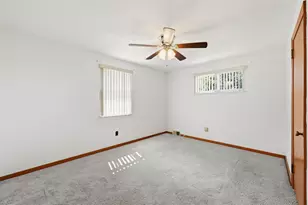 9117 Plateau Dr, Pittsburgh, PA 15237 - Photo 15