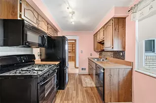9117 Plateau Dr, Pittsburgh, PA 15237 - Photo 13
