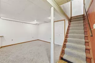 9117 Plateau Dr, Pittsburgh, PA 15237 - Photo 21