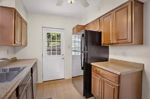 3245 Latonia Ave, Pittsburgh, PA 15216 - Photo 17
