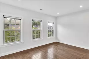 1723 Stevensan Dr, Pittsburgh, PA 15143 - Photo 27