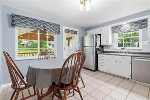 2738 Milford Dr, Bethel Park, PA 15102 - Photo 7