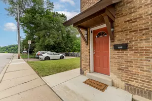 3031 Pinehurst Ave, Pittsburgh, PA 15216 - Photo 17