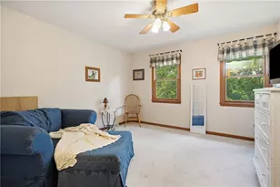 2414 Wedgewood Dr, Pittsburgh, PA 15090 - Photo 25