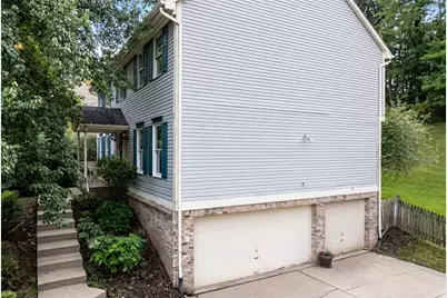 2414 Wedgewood Dr, Pittsburgh, PA 15090 - Photo 5