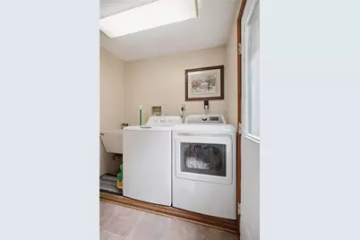 2414 Wedgewood Dr, Pittsburgh, PA 15090 - Photo 15