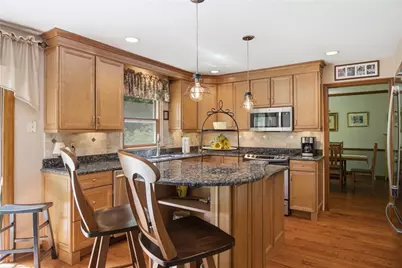 2414 Wedgewood Dr, Pittsburgh, PA 15090 - Photo 19