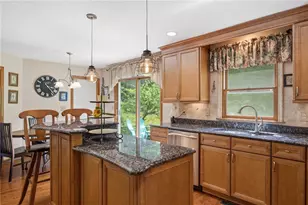 2414 Wedgewood Dr, Pittsburgh, PA 15090 - Photo 21