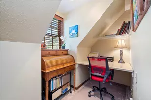 10207 Country Manor Ln, Pittsburgh, PA 15090 - Photo 31