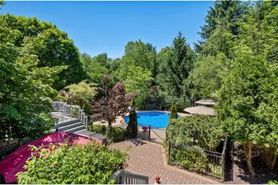 10207 Country Manor Ln, Pittsburgh, PA 15090 - Photo 43