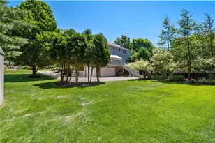 10207 Country Manor Ln, Pittsburgh, PA 15090 - Photo 43